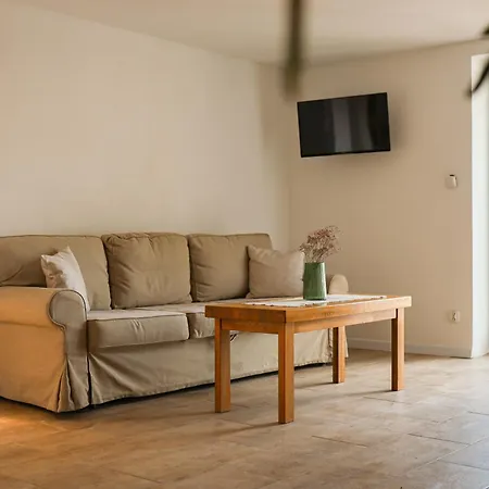 Pod 12-stka Appartement *