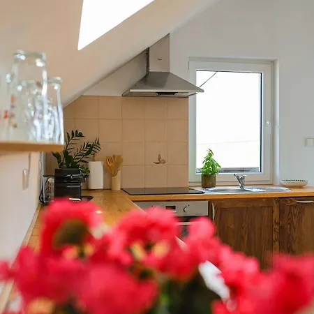 Pod 12-stka * مارونجوفو